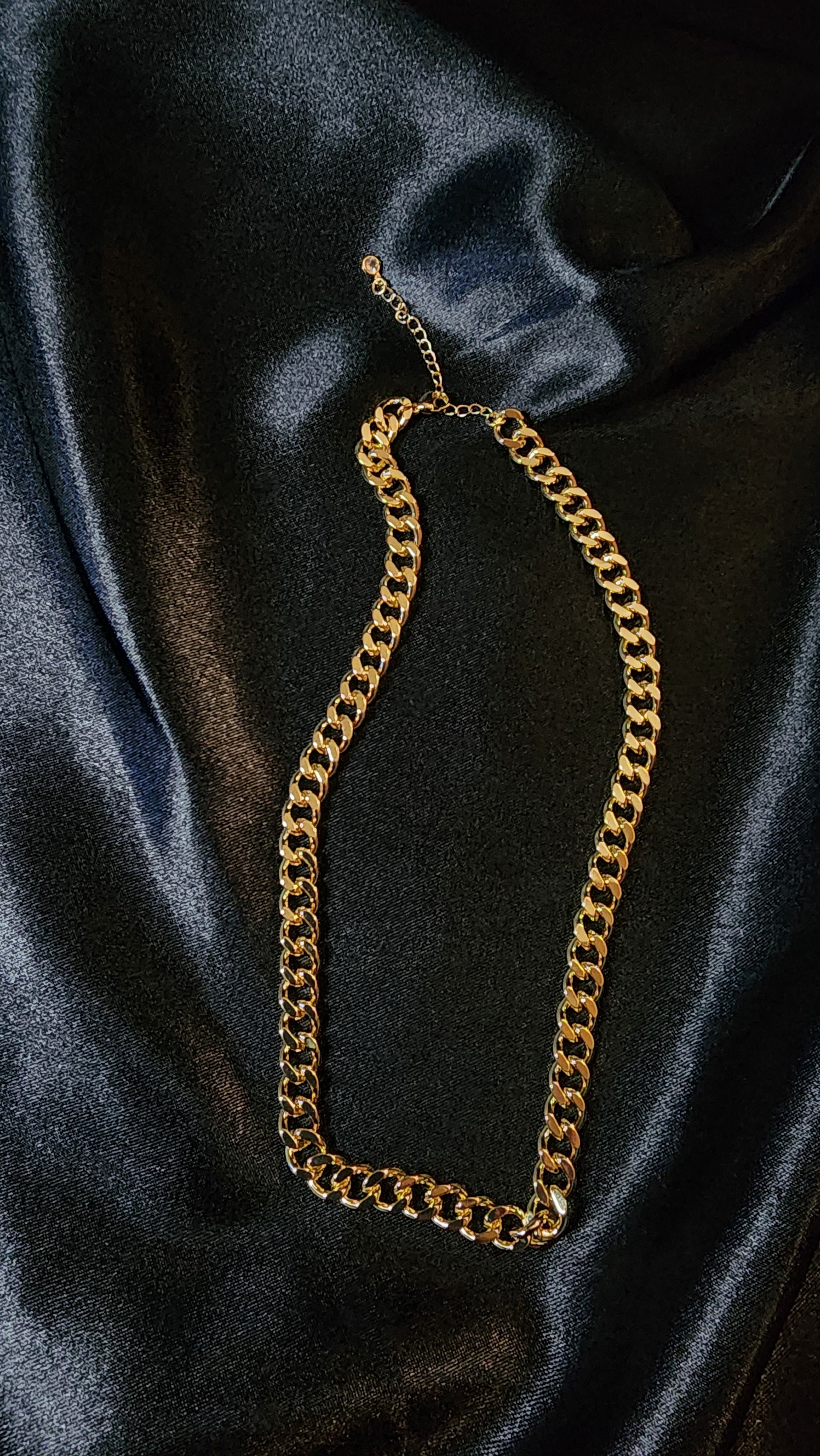 Cuban Link Chain – EM CUSTOMS INK